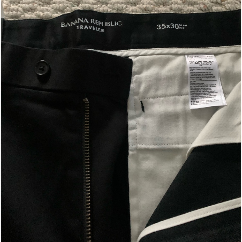 Banana Republic slim fit traveler's pants, NWT, 35-30, Black